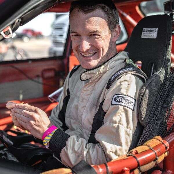 Dr. Kris Pippin, DVM - Veterinarian at College Boulevard Animal Hospital in Overland Park, KS